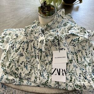 Zara midi dress M, floral print, perfect summer dress